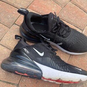 Nike Air Max 270 Black White Athletic Sneakers Size 8 Men